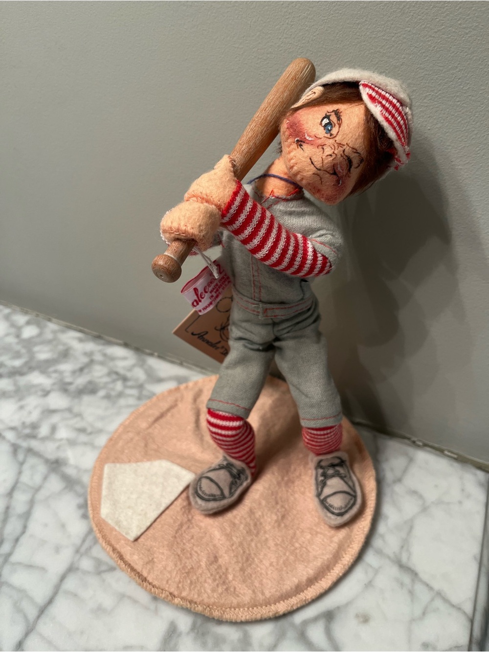 Annalee 1992 Baseball player.  Limited edition. Original tags. 9”tall.